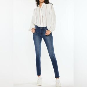 KanCan Medium Blue Mid Rise Skinny Jeans